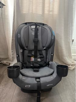 Graco SlimFit3 LX 3-in-1 Convertible Car Seat - Gray