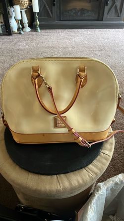 Dooney & Bourke