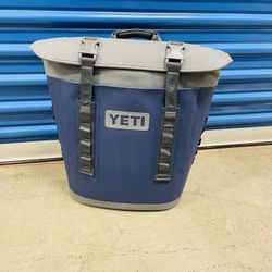 YETI® Hopper® M12 Backpack Cooler 12L