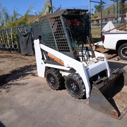 Mini Skidsteer 