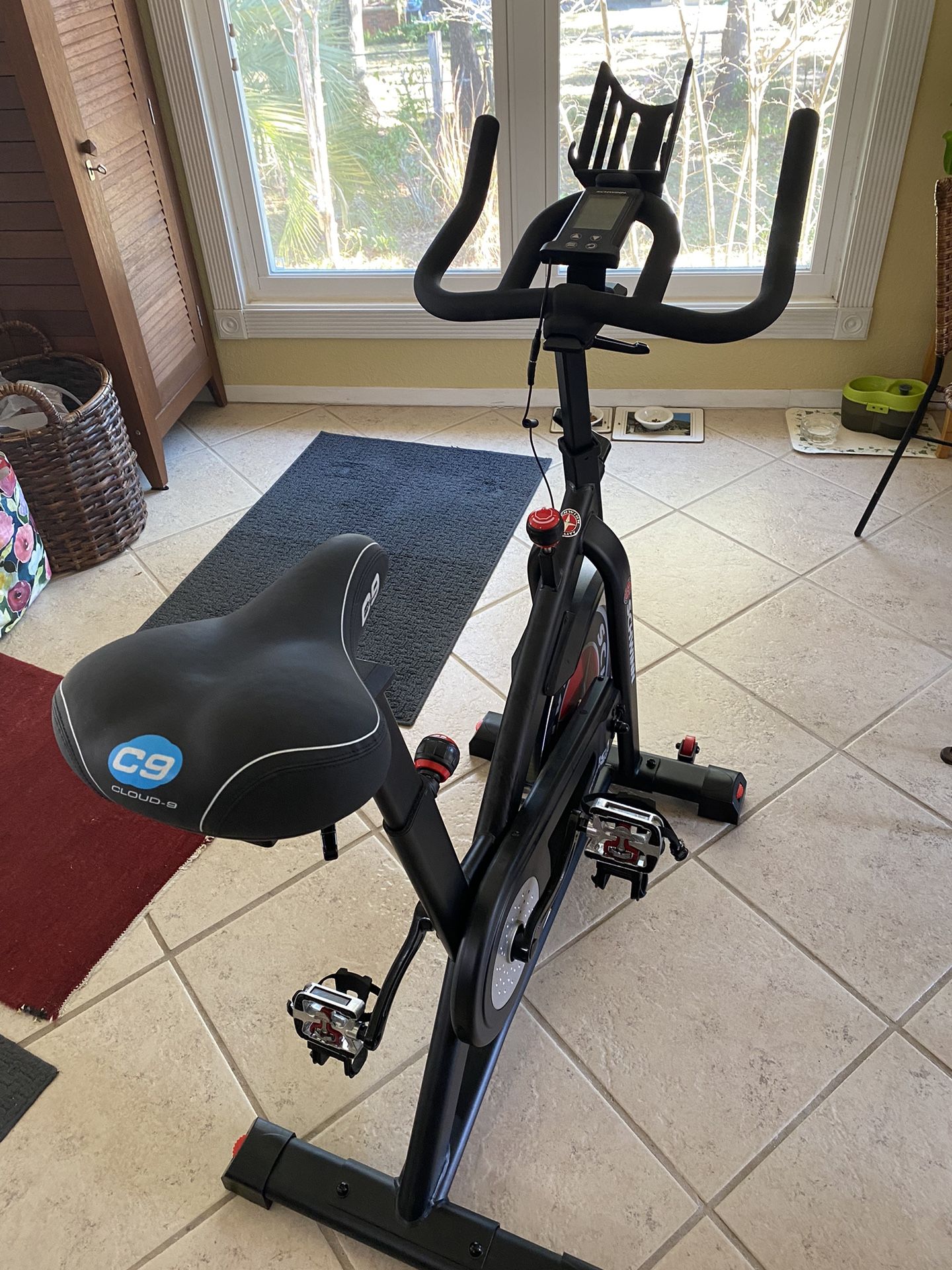 Schwinn IC3 Stationary Bike for Sale in Pensacola, FL OfferUp