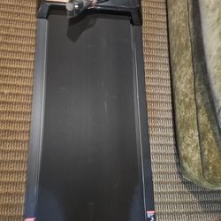 BRAND NEW TREADMILL