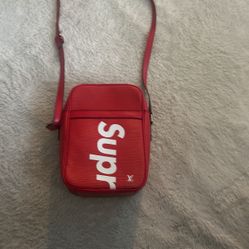 Louis Vuitton X Supreme Man Bag