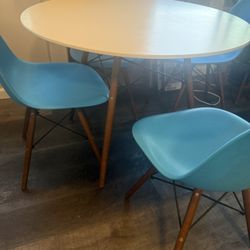 Kitchen Table And chairs