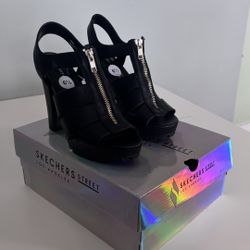 Black Heel Shoes 