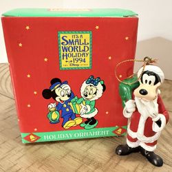 Vintage Disney Goofy Santa It’s A Small World Christmas Ornament 1994