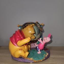 Disney Store Winnie The Pooh Piglet Musical Snow Globe Rumbly In My Tumbly
