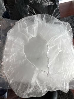 24” Poly Bouffants