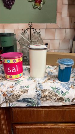 Kitchen Containers