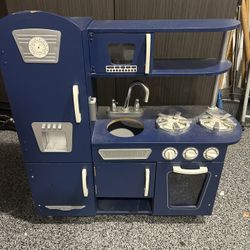 Kids Play Kitchen 
