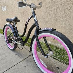 Electra Little Betty 20 Inch Beach Cruiser Bike $50