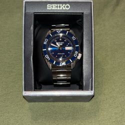 Seiko 5 Dive Watch