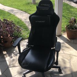 Gamer chair