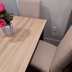 Dining table chairs Excellent