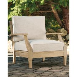 Ashley Home Furnishings  Clare View Outdoor Lounge Chair
Item: P801-820