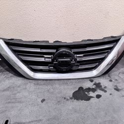 2016 To 2018 NISSAN ALTIMA GRILL