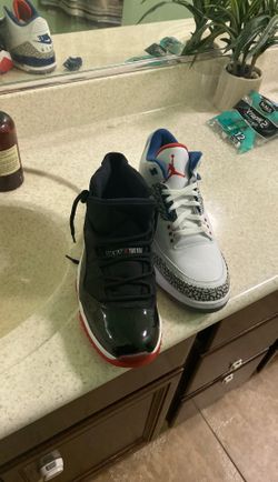 Left only jordan 11 size 11 Jordan 3 size 11.5