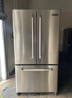 Jenn-Air French Door Refrigerator, Stainless Steel, Excellent Condition, FrenchDoor, IceMaker