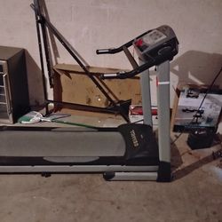 Treadmill 