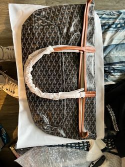 Goyard bag