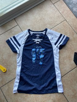 Majestic Charges shirt size medium