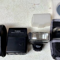 Canon & Nikon Camera Flashes Lot - Speedlite ST-E2 Transmitter, SB-400, Cases & Diffusers