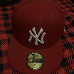 Red NY Yankees Hat