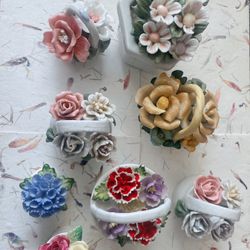 Vintage Porcelain Flower Figurine Bouquet Handcrafted Ceramic Floral Decor Lots 