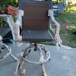 Ty Pennington 4 Piece Dining Set Barstools