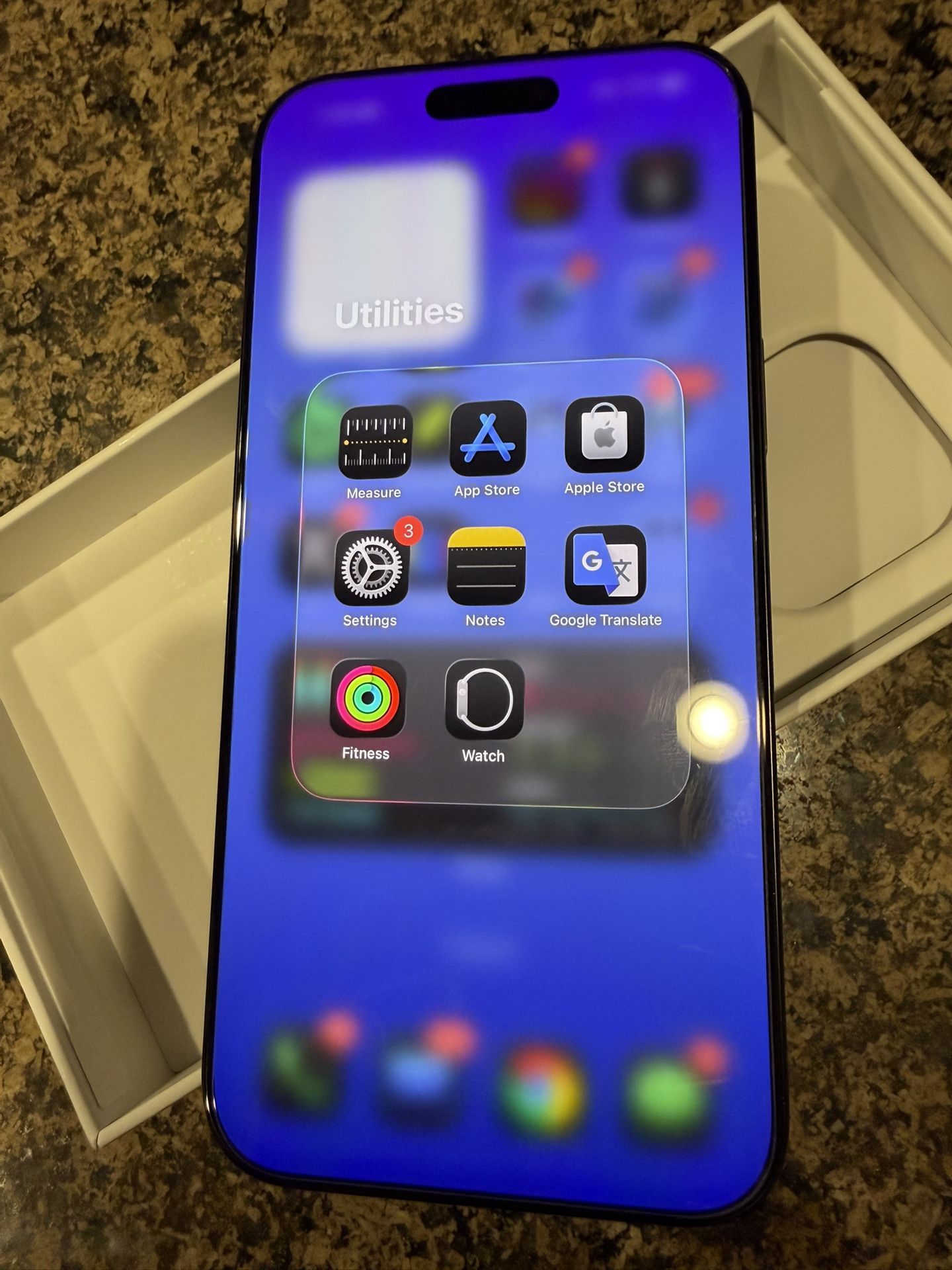 iPhone 16 Pro Max 1TB Black Titanium Unlocked 100% Battery