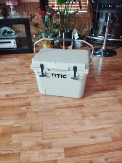RTIC Cooler 35