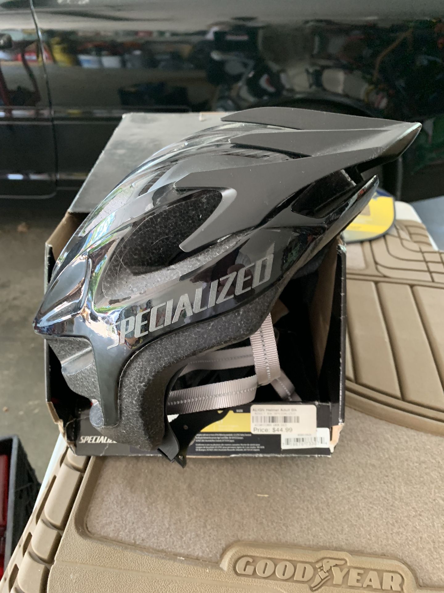 Bike Helmet - Specialzed ALIGN
