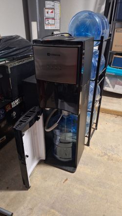 Bottom Load Water Dispenser