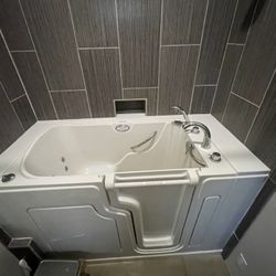 Safe Step Walk-In Tub