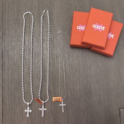Silver Chain And Moissanite Pendants 
