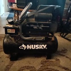 Husky Air Compressor 
