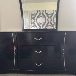 Dresser and night Stands 