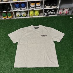 Essentials T shirt