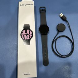 Samsung Galaxy Watch 6 40 mm Reloj inteligente Bluetooth, rastreador de actividad física, zonas de frecuencia cardíaca personalizadas, monitor cardíac
