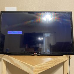 32” LG Flatscreen tv