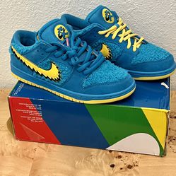 Nike SB Dunk Low X Grateful Dead Blue Bear Sneakers Mens 9.5