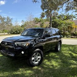 2020 Toyota 4Runner SR5