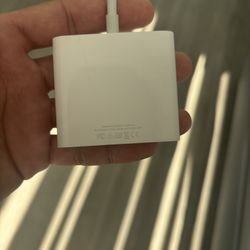 Apple USB-C Digital AV Multiport Adapter