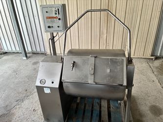 Daniels Food Equipment Model DVTS 200 Non-Continuous Marinating Vacuum Tumbler