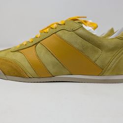 Collegium Pista Goldenrod
