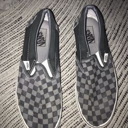 Very nice slip on vans size 9 only $20 firm