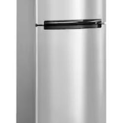 STAINLESS REFRIGERATOR FREEZER 18 cu ft Refrigerator With Top-Freezer