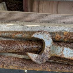 Spud Wrenches 