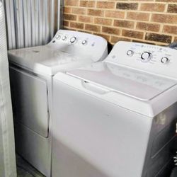 WHIRLPOOL WASHER AND DRYER 