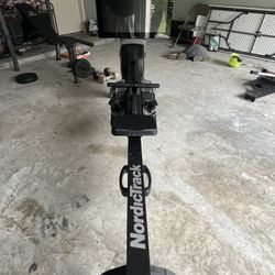 NordicTrack Smart Rower with 22" HD Touchscreen Black